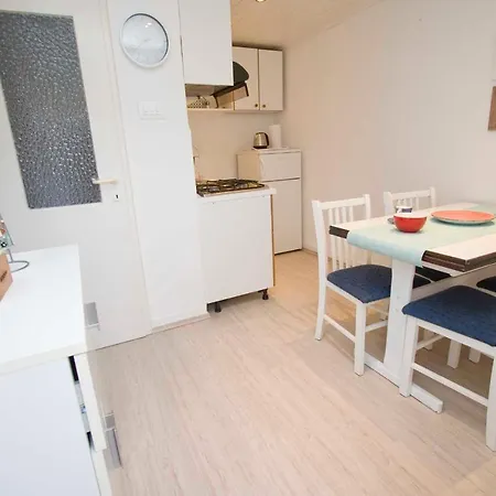 Beros Gasthuis Makarska