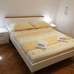 Pensionat Beros 3*